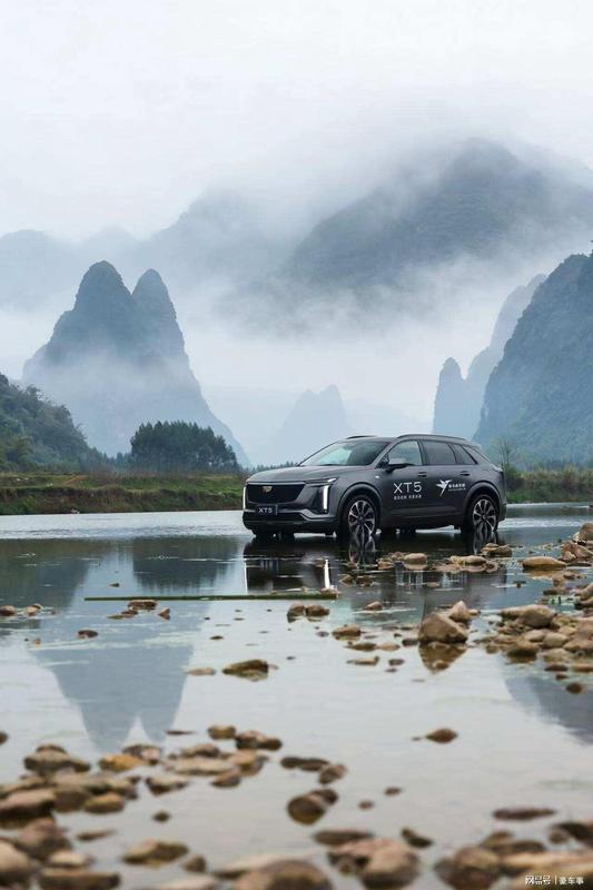 都市精英的春日座驾:凯迪拉克XT5如何平衡审美与实用 汽车科技