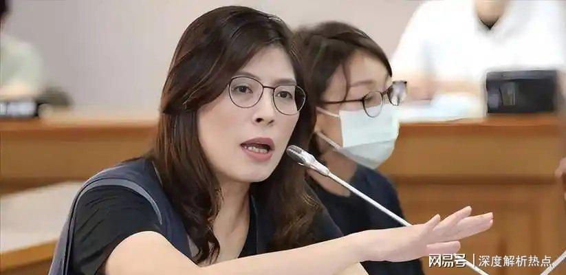  决策者指南：如何从复杂局势中看清台海未来路径 企业服务