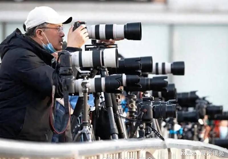 景区摄影垄断:技术逻辑拆解与商业本质批判 新闻