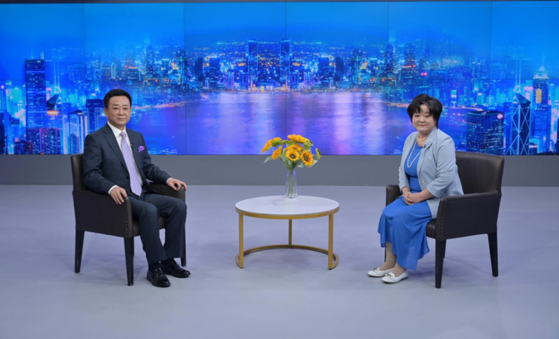  那些深夜辗转难眠的父母，终于等来了接纳力 情感心理